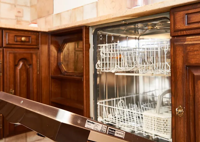 Apartment Supercrans, Rte De La Tour 10, Superb View!!